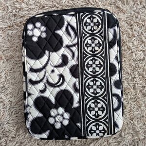 Vera Bradley Black and White Geometric Tablet Case